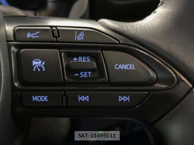 Toyota YARIS CROSS 2023-12 7360687-5