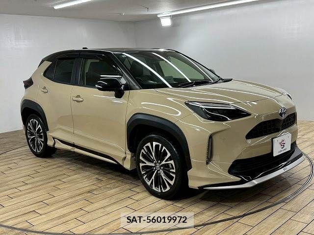 Toyota YARIS CROSS 2021-09 7378982-14