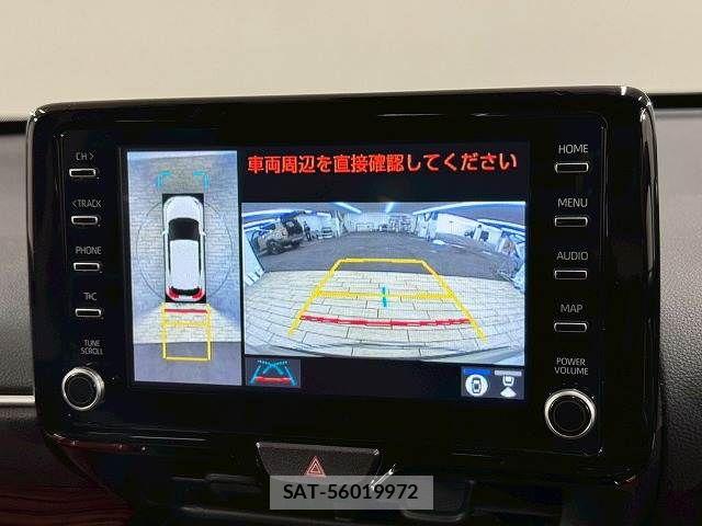 Toyota YARIS CROSS 2021-09 7378982-3