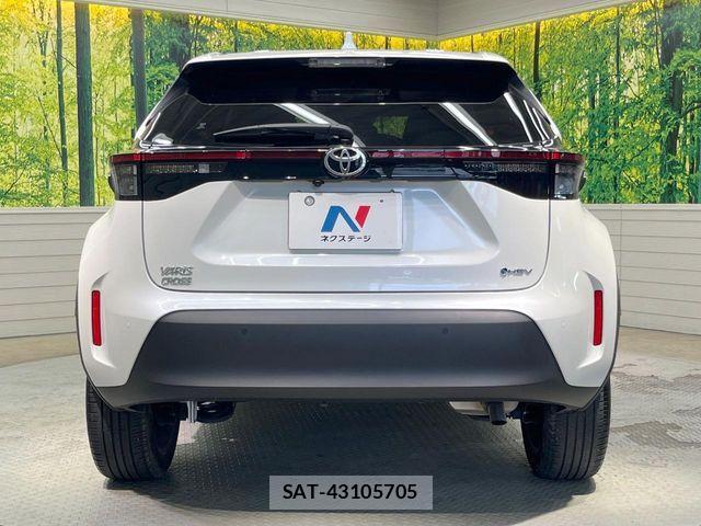Toyota YARIS CROSS 2024-06 7395051-13