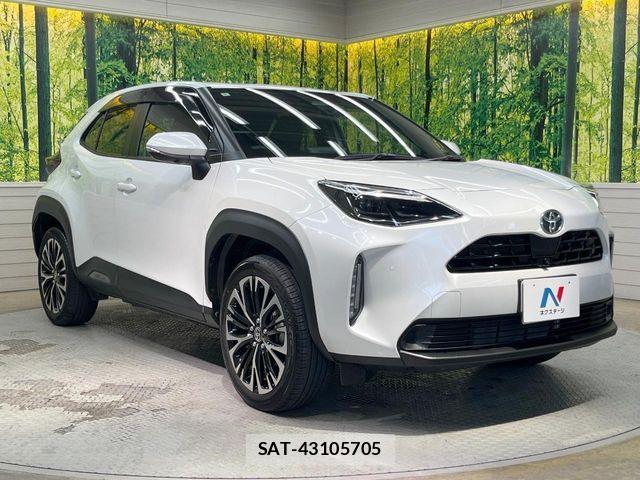 Toyota YARIS CROSS 2024-06 7395051-14