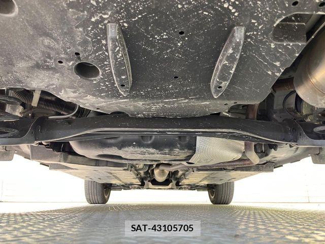 Toyota YARIS CROSS 2024-06 7395051-17