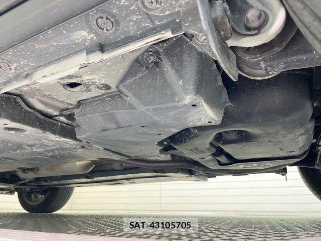 Toyota YARIS CROSS 2024-06 7395051-18