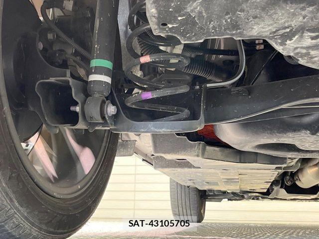 Toyota YARIS CROSS 2024-06 7395051-19