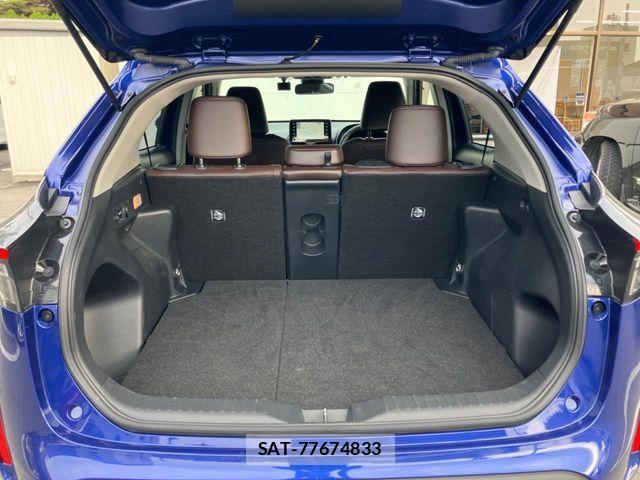 Toyota YARIS CROSS 2020-10 7395079-9