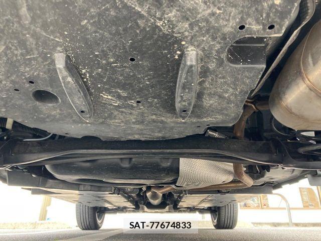 Toyota YARIS CROSS 2020-10 7395079-18