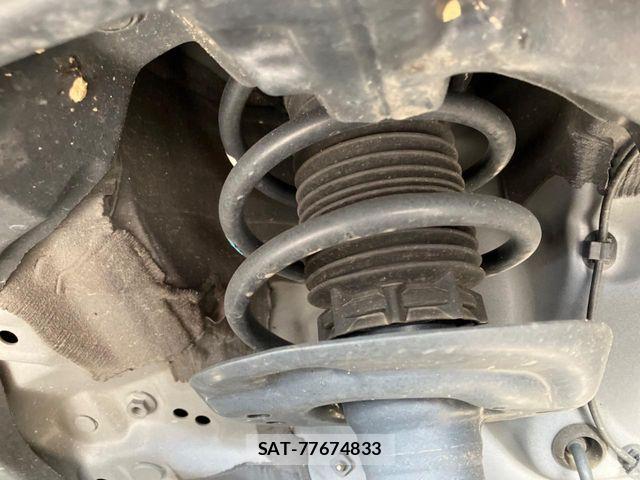 Toyota YARIS CROSS 2020-10 7395079-19