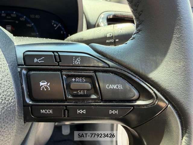 Toyota YARIS CROSS 2022-07 7395076-16