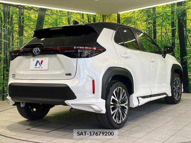 Toyota YARIS CROSS 2022-04 7395069-16