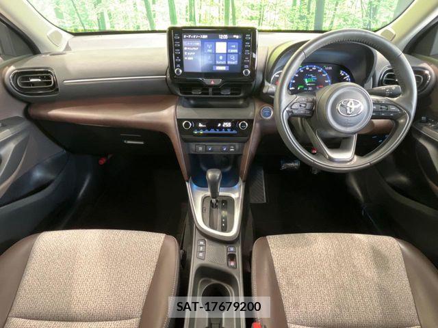 Toyota YARIS CROSS 2022-04 7395069-1
