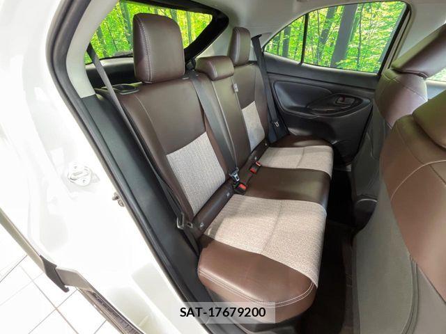 Toyota YARIS CROSS 2022-04 7395069-8