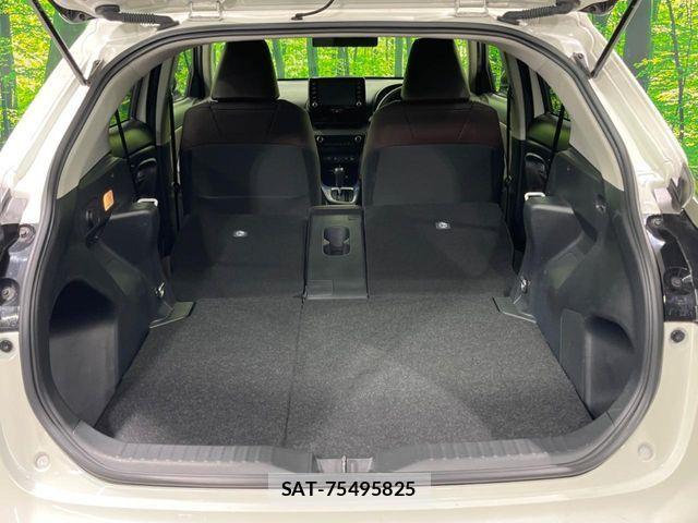 Toyota YARIS CROSS 2022-07 7395070-9