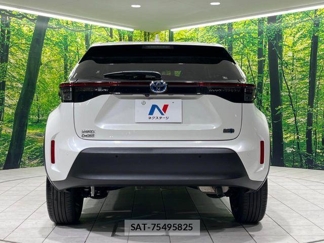 Toyota YARIS CROSS 2022-07 7395070-14