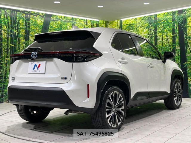Toyota YARIS CROSS 2022-07 7395070-16