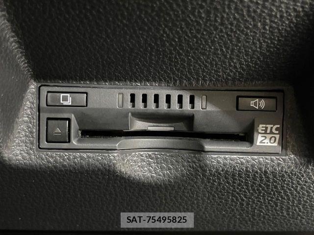 Toyota YARIS CROSS 2022-07 7395070-6