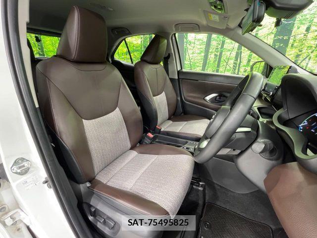 Toyota YARIS CROSS 2022-07 7395070-7