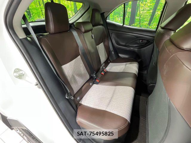 Toyota YARIS CROSS 2022-07 7395070-8