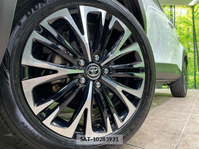 Toyota YARIS CROSS 2024-02 7395057-12