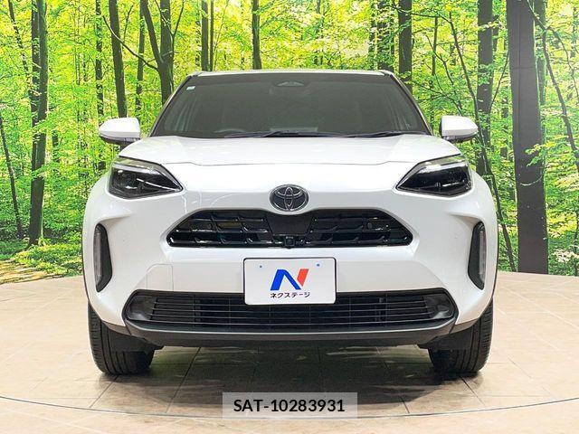 Toyota YARIS CROSS 2024-02 7395057-13