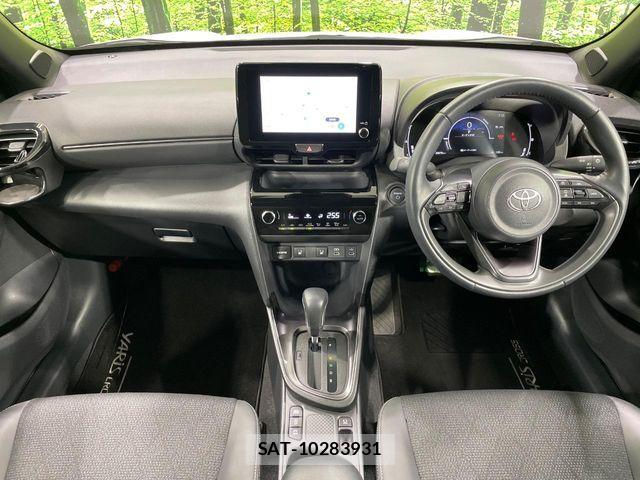 Toyota YARIS CROSS 2024-02 7395057-1
