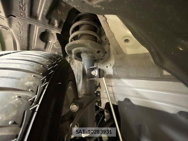 Toyota YARIS CROSS 2024-02 7395057-19