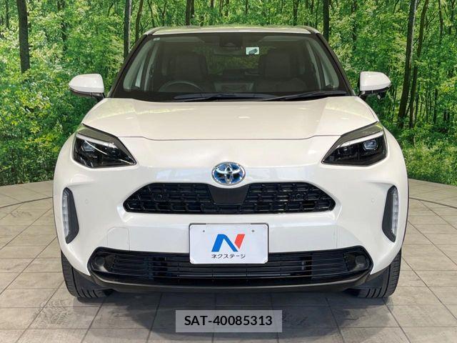 Toyota YARIS CROSS 2021-07 7459161-13
