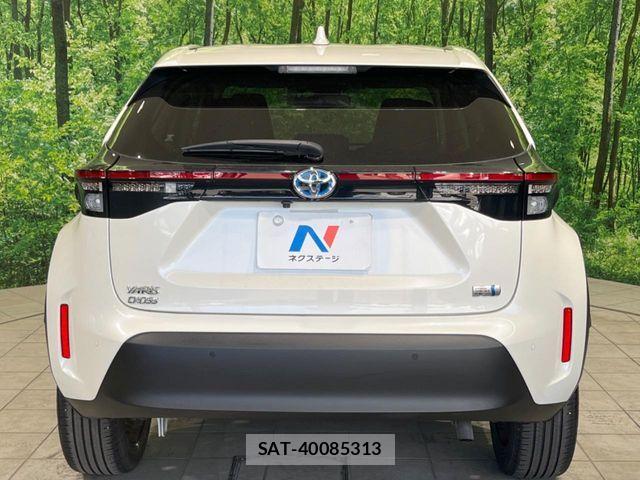 Toyota YARIS CROSS 2021-07 7459161-14