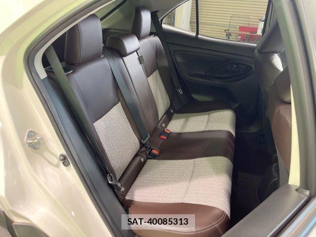 Toyota YARIS CROSS 2021-07 7459161-8