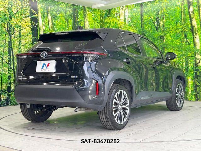 Toyota YARIS CROSS 2021-05 7459170-17