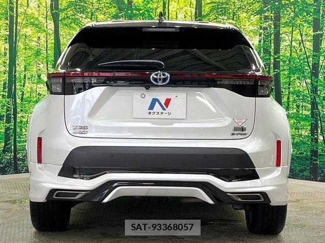 Toyota YARIS CROSS 2023-03 7459164-15