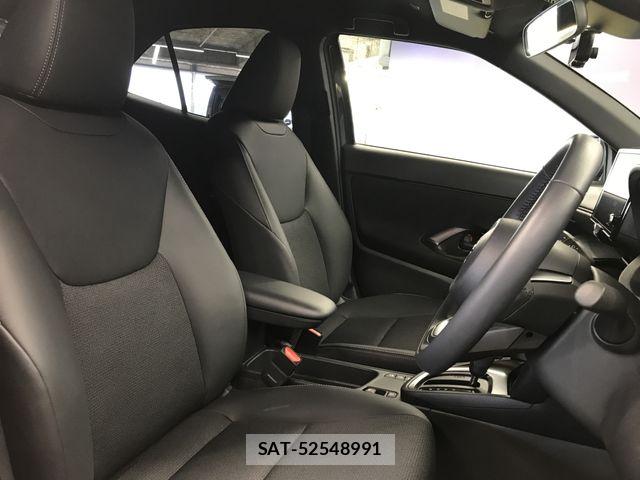 Toyota YARIS CROSS 2024-03 7459150-12