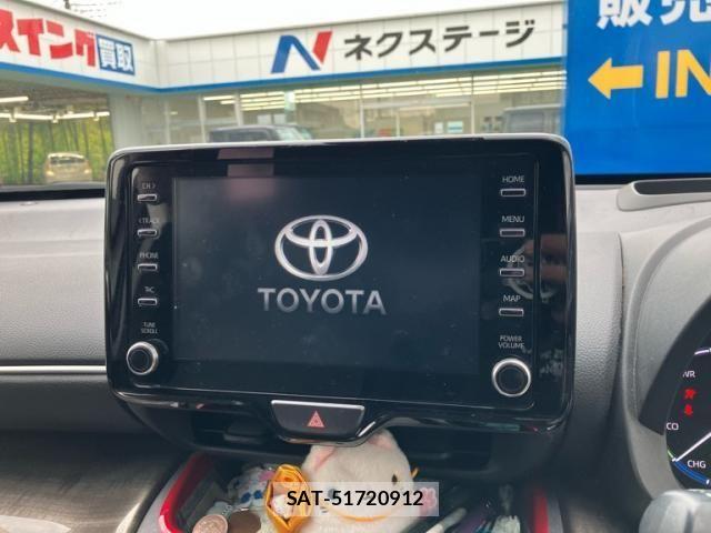 Toyota YARIS CROSS 2022-03 7459165-23
