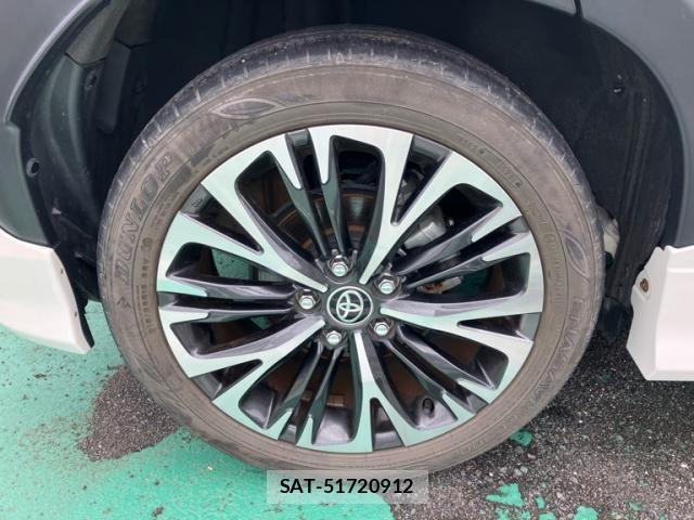 Toyota YARIS CROSS 2022-03 7459165-5