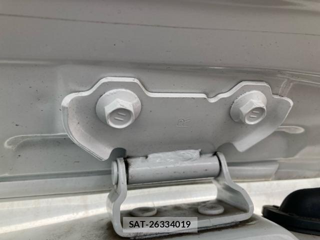 Toyota YARIS CROSS 2022-04 7459177-11