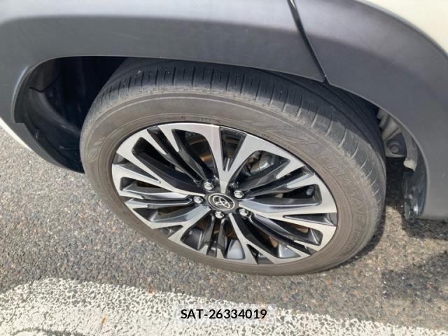 Toyota YARIS CROSS 2022-04 7459177-4