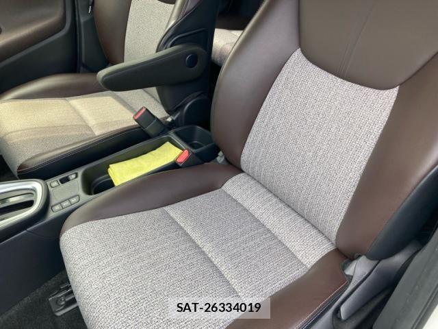 Toyota YARIS CROSS 2022-04 7459177-8
