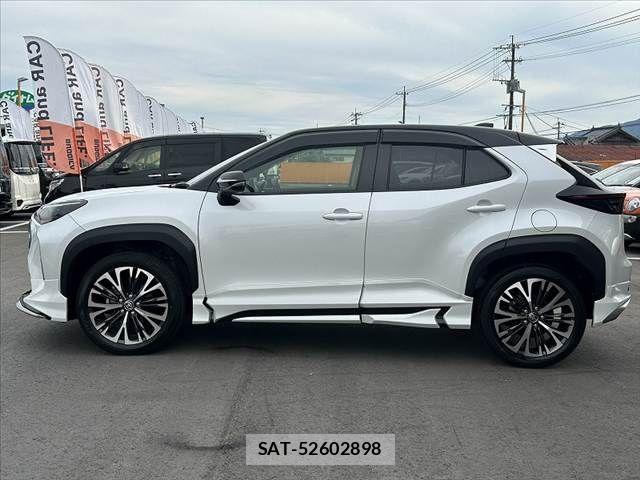Toyota YARIS CROSS 2022-10 7459155-10