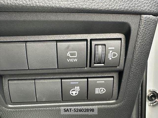 Toyota YARIS CROSS 2022-10 7459155-28