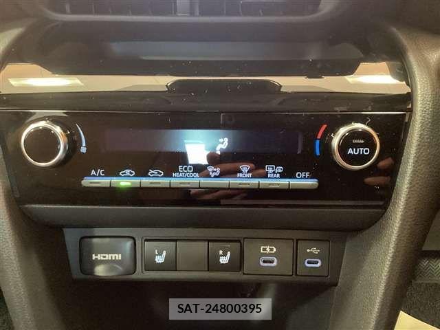 Toyota YARIS CROSS 2025-10 7459135-12