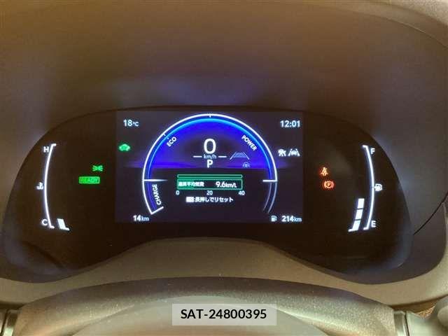 Toyota YARIS CROSS 2025-10 7459135-18