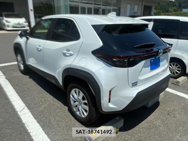 Toyota YARIS CROSS 2023-11 7459178-9