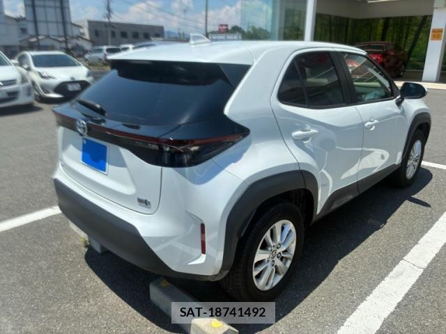 Toyota YARIS CROSS 2023-11 7459178-10