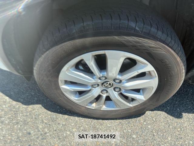 Toyota YARIS CROSS 2023-11 7459178-6
