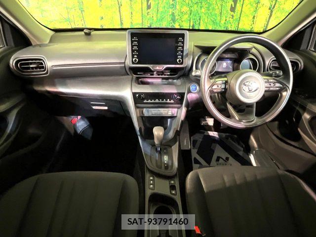 Toyota YARIS CROSS 2021-08 7459179-1