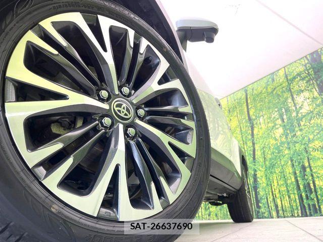 Toyota YARIS CROSS 2022-01 7459160-12