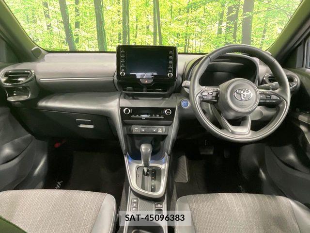 Toyota YARIS CROSS 2023-11 7459147-1