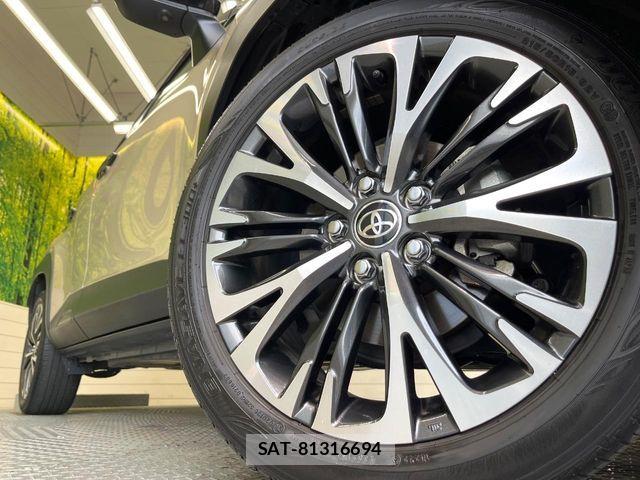 Toyota YARIS CROSS 2021-08 7459168-12