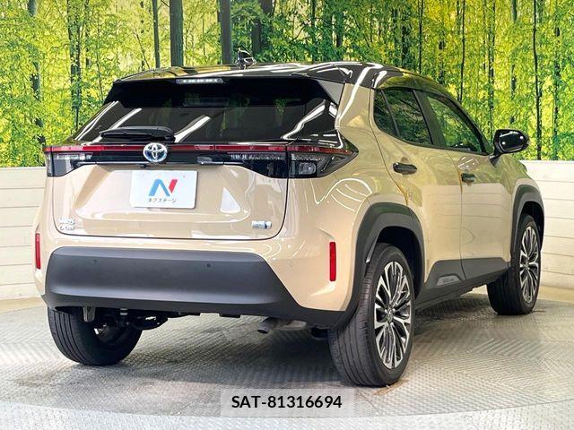 Toyota YARIS CROSS 2021-08 7459168-16