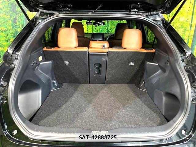 Toyota YARIS CROSS 2023-06 7459149-9