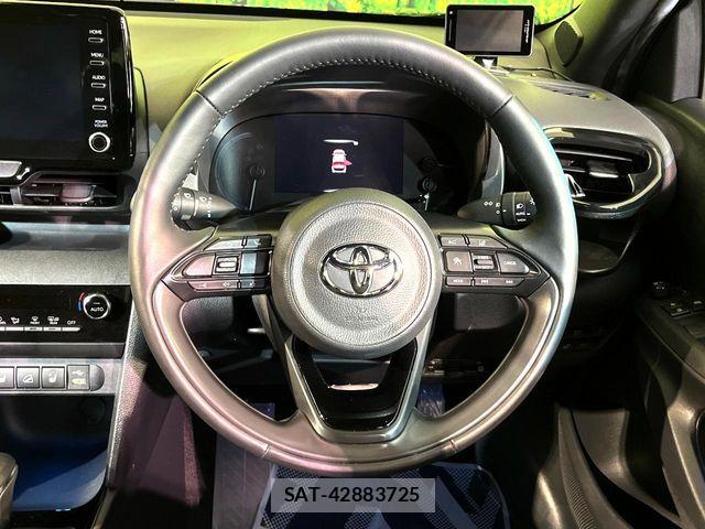 Toyota YARIS CROSS 2023-06 7459149-10